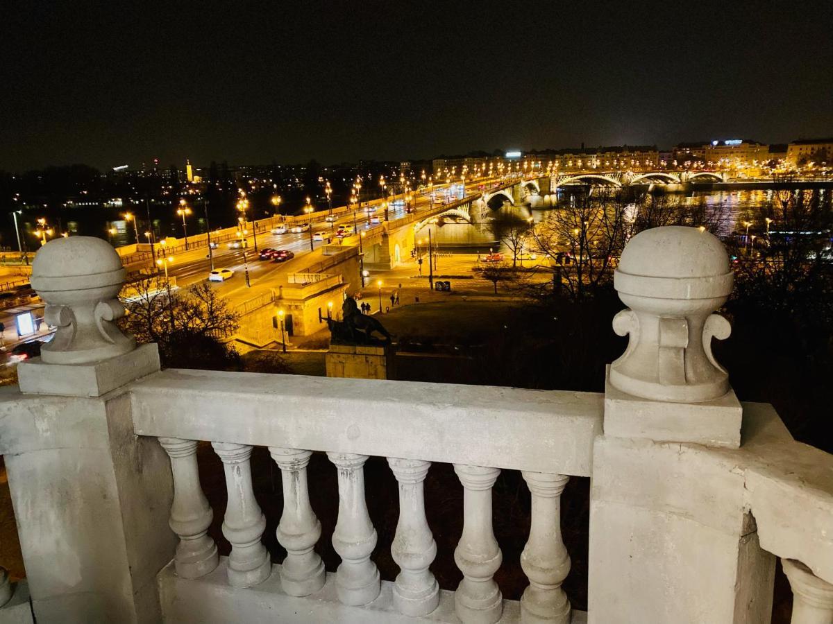 Over The Danube Budapest Exterior photo